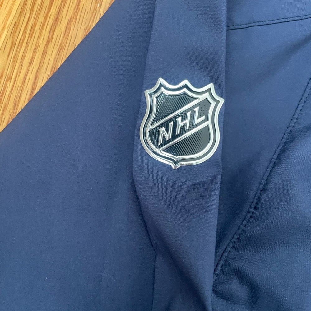 Washington Capitals Men's Lightweight Jacket - Picture 8 of 10